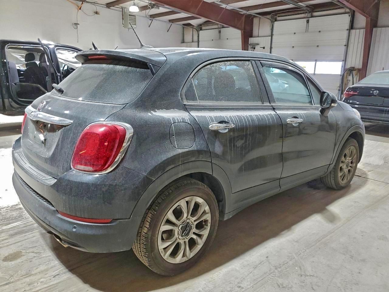 2016 FIAT 500X EASY photo 3