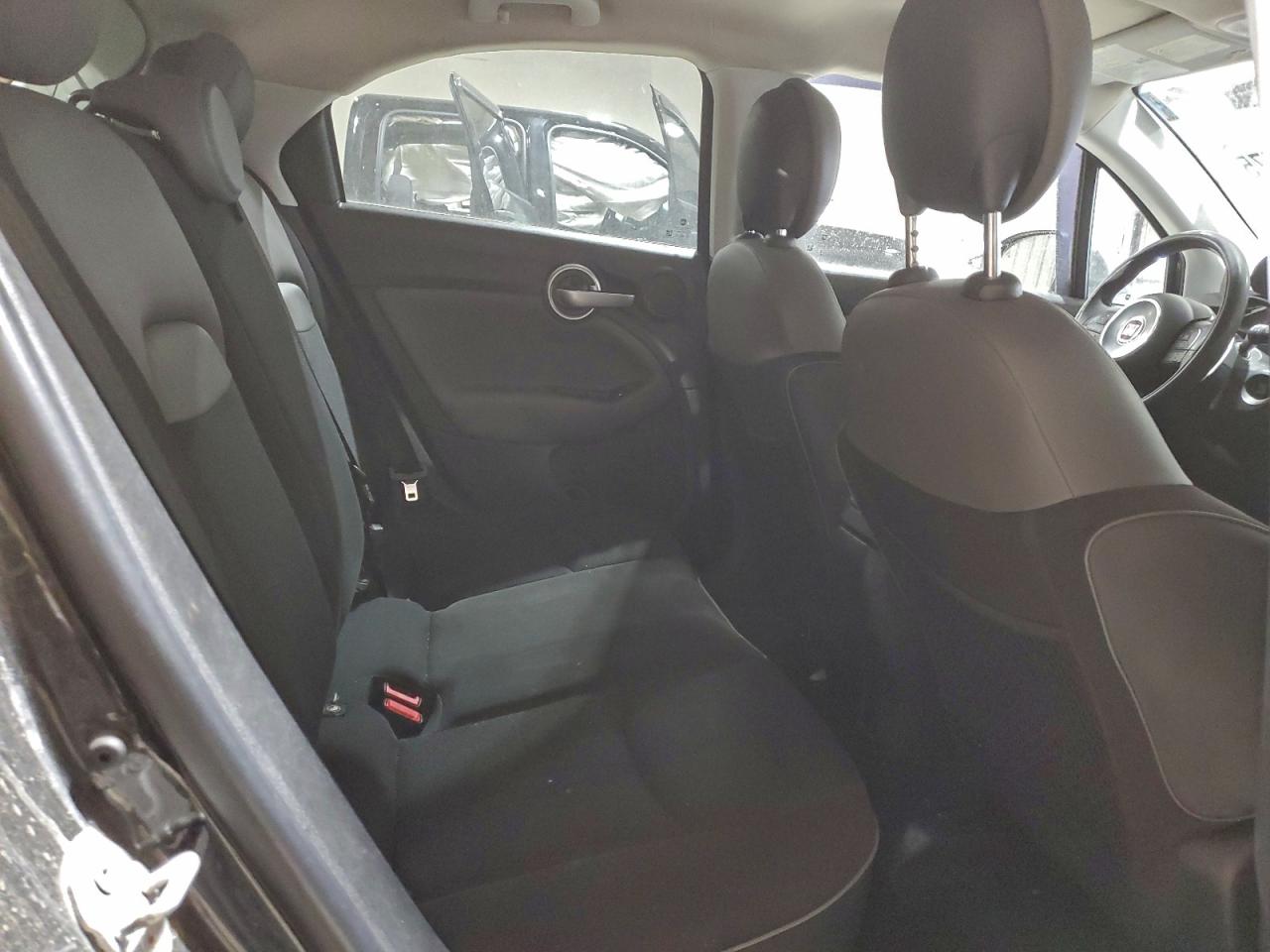 2016 FIAT 500X EASY photo 10