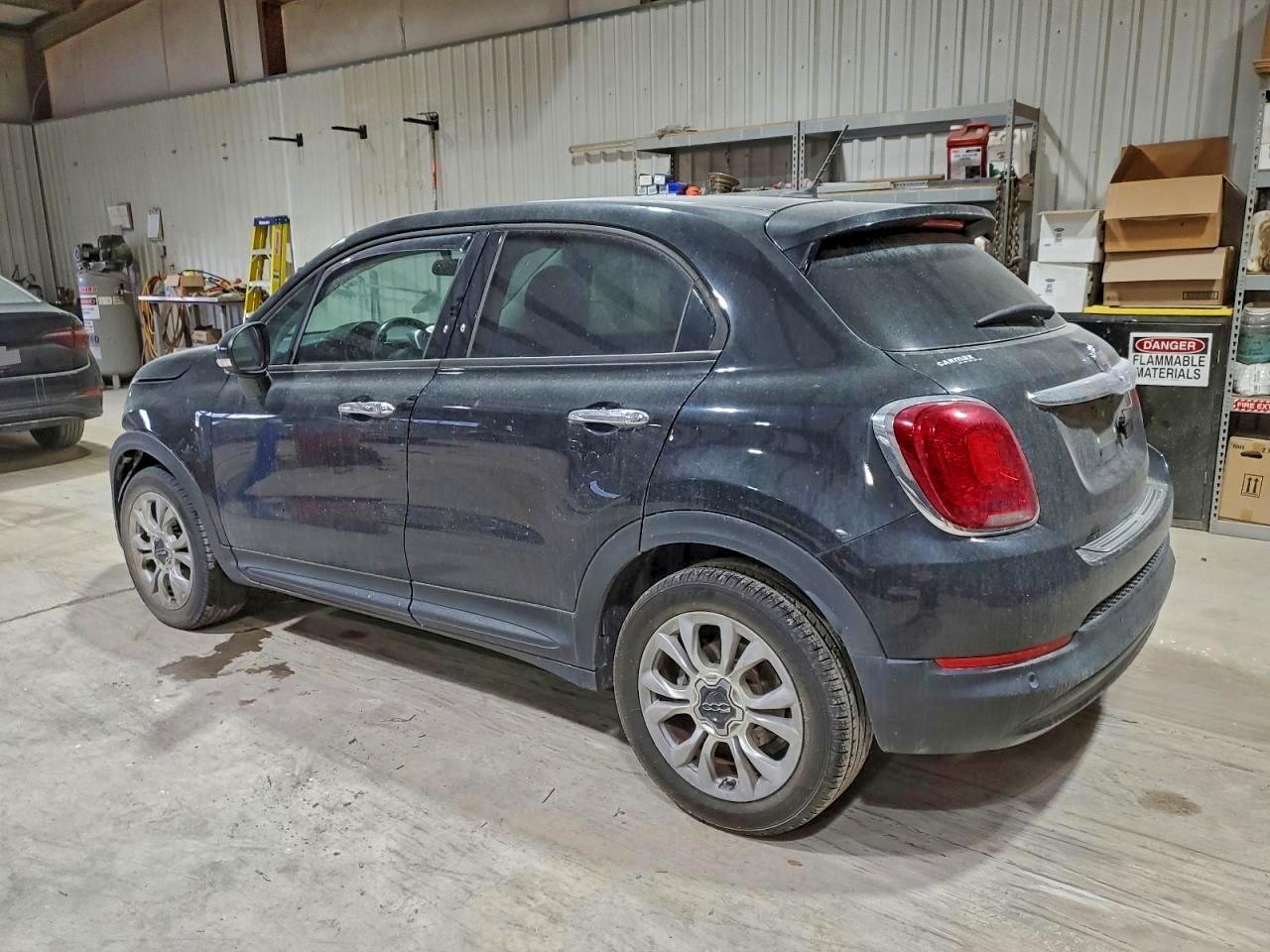 2016 FIAT 500X EASY photo 2