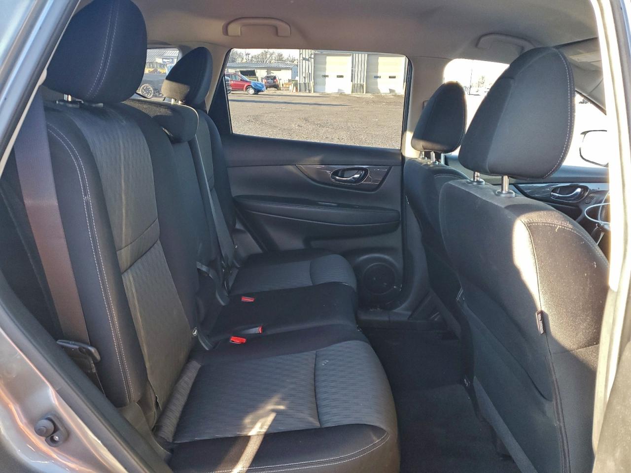 2020 NISSAN ROGUE S photo 31