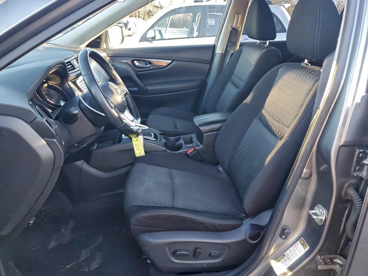2020 NISSAN ROGUE S photo 19