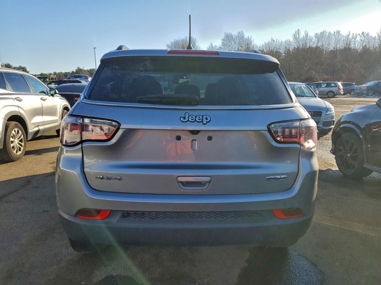 2022 JEEP COMPASS LATITUDE photo 6