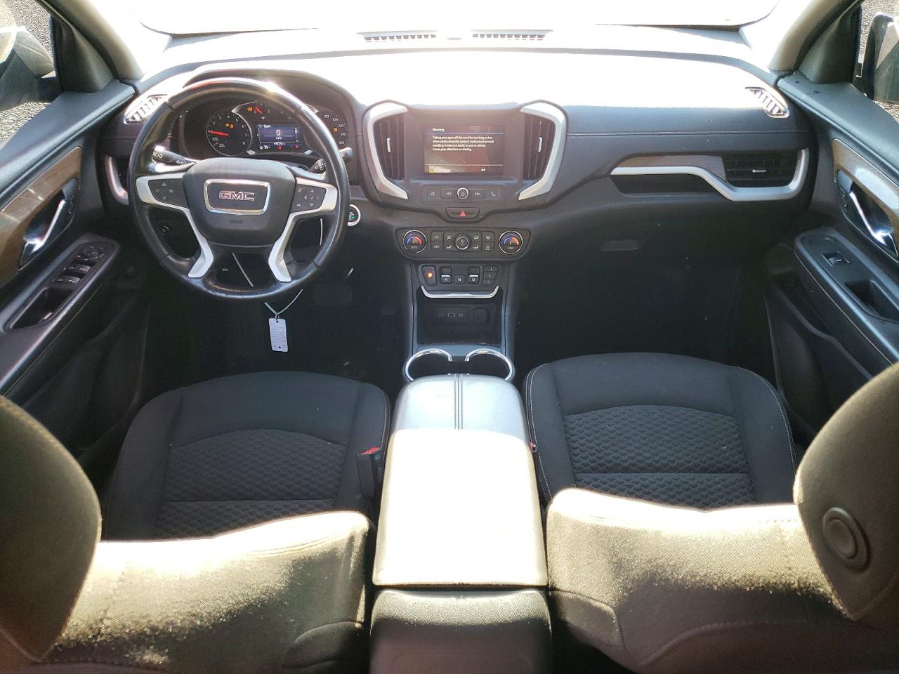2019 GMC TERRAIN SLE photo 8