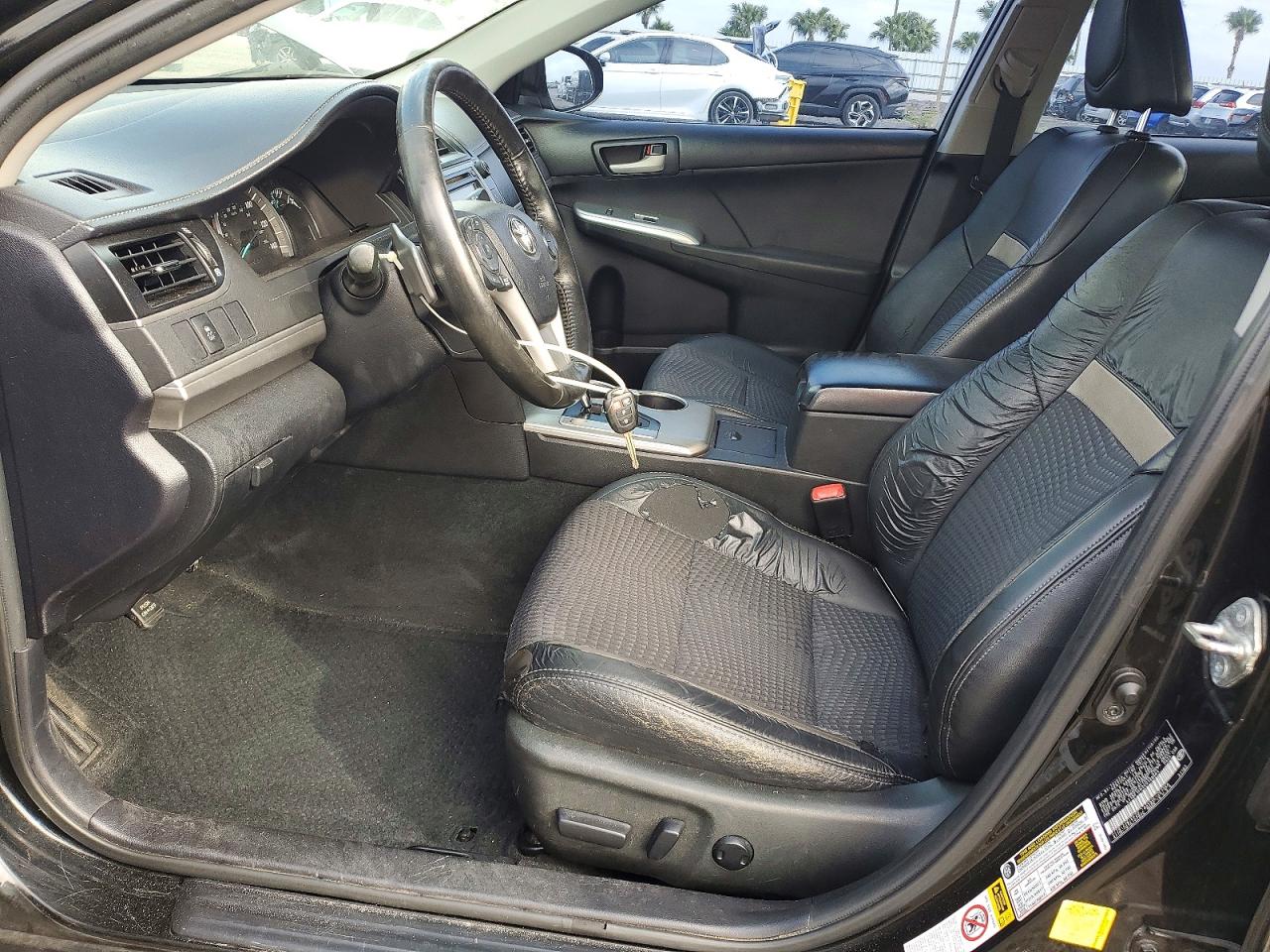 2012 TOYOTA CAMRY BASE photo 7