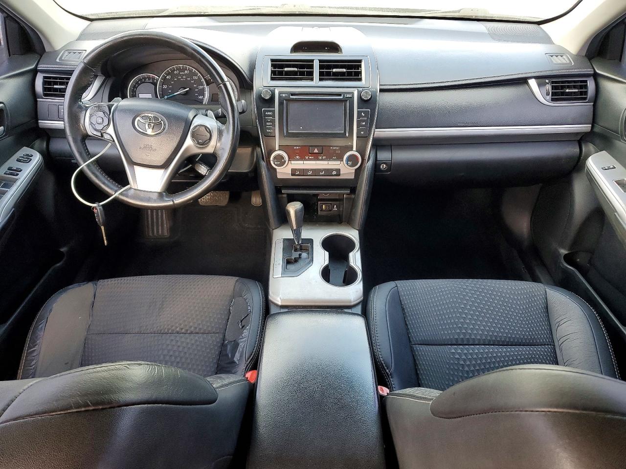 2012 TOYOTA CAMRY BASE photo 8