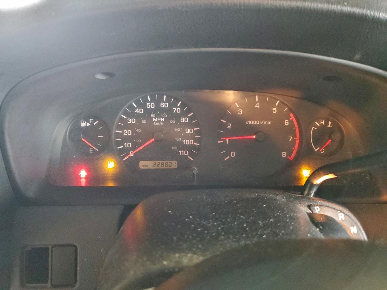 2001 NISSAN FRONTIER XE photo 9