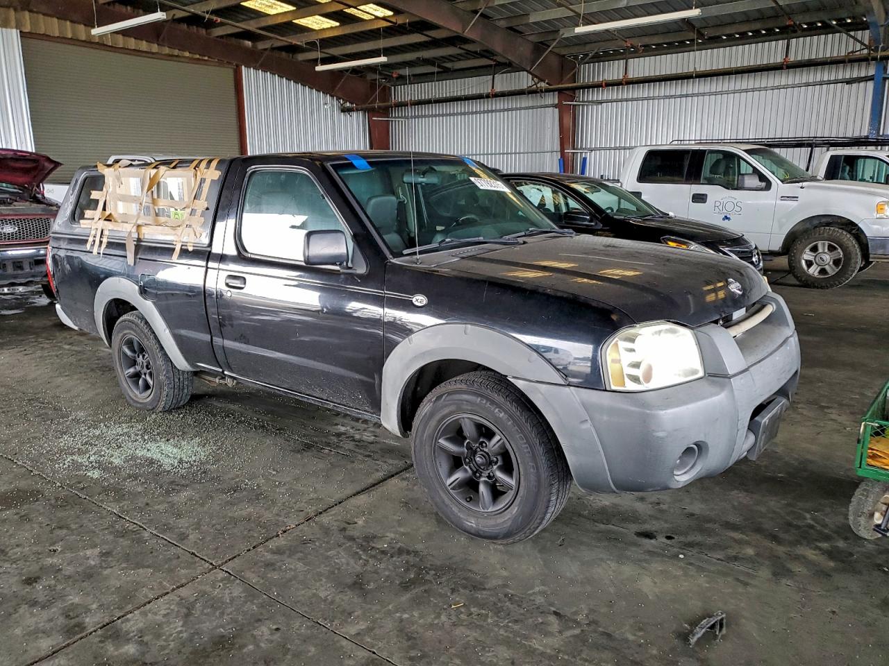 2001 NISSAN FRONTIER XE photo 4