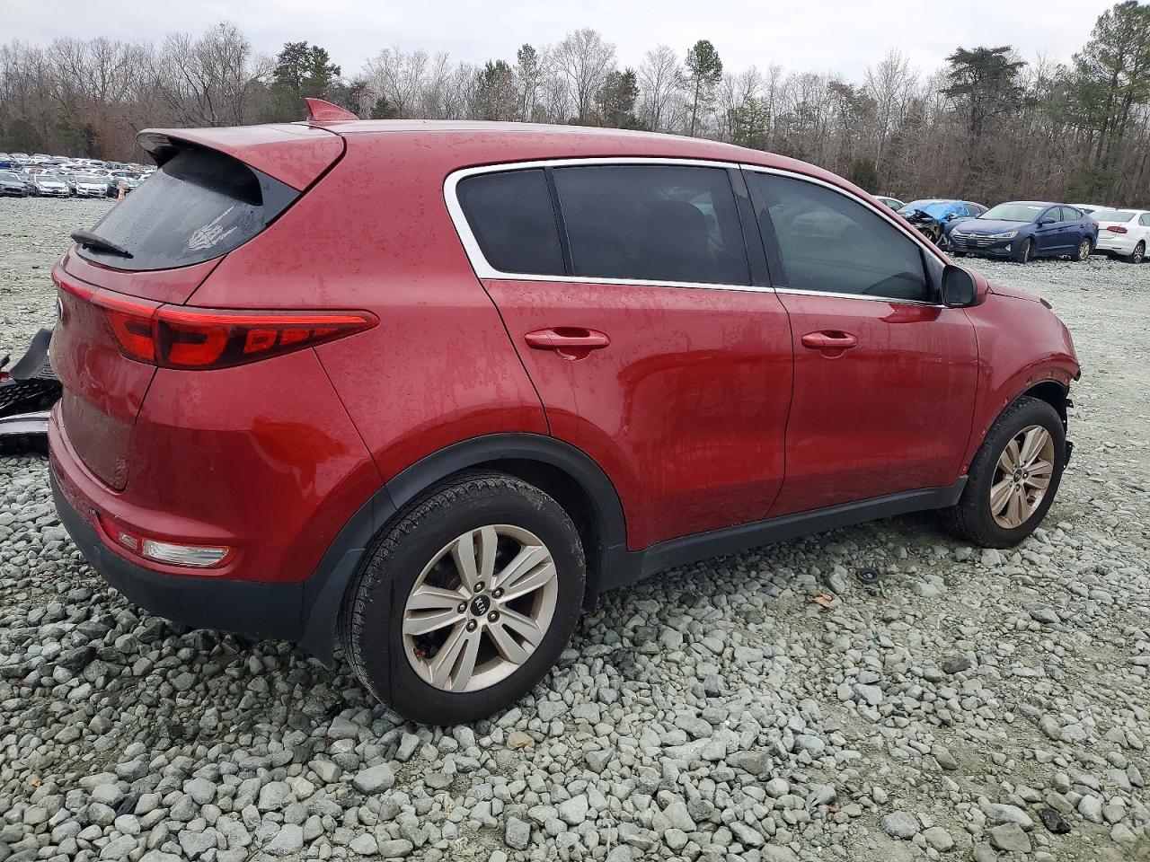 2019 KIA SPORTAGE LX photo 3