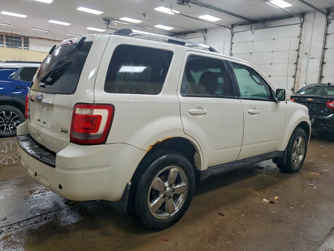 2012 FORD ESCAPE LIMITED photo 5