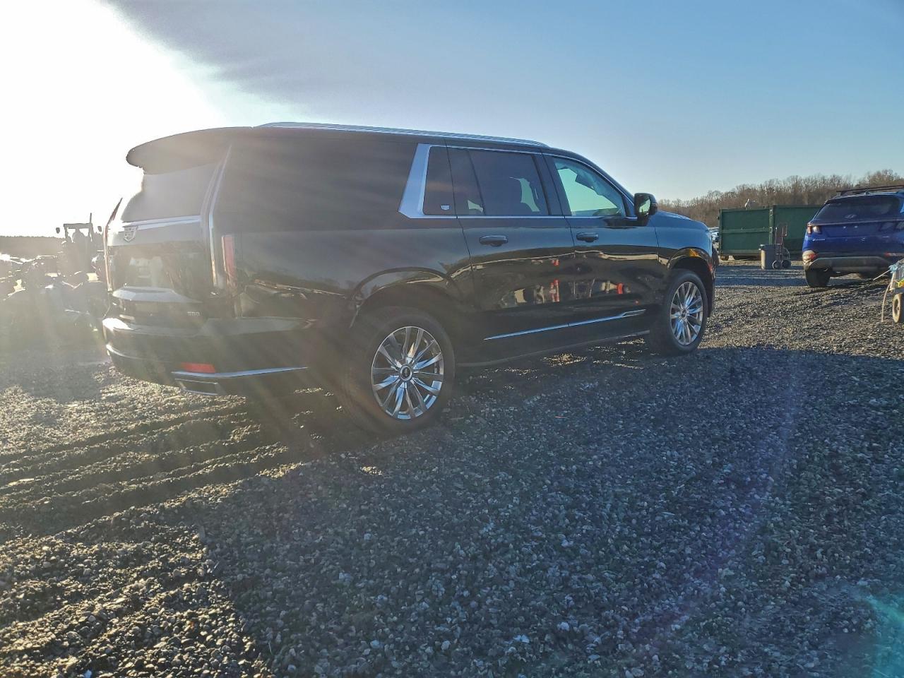 2021 CADILLAC ESCALADE ESV PREMIUM LUXURY photo 3