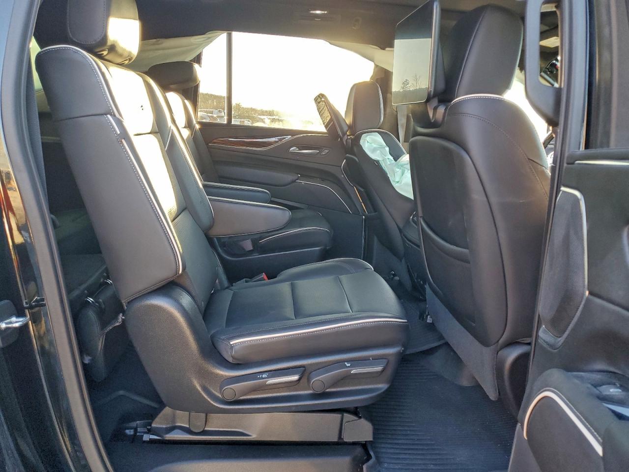 2021 CADILLAC ESCALADE ESV PREMIUM LUXURY photo 11