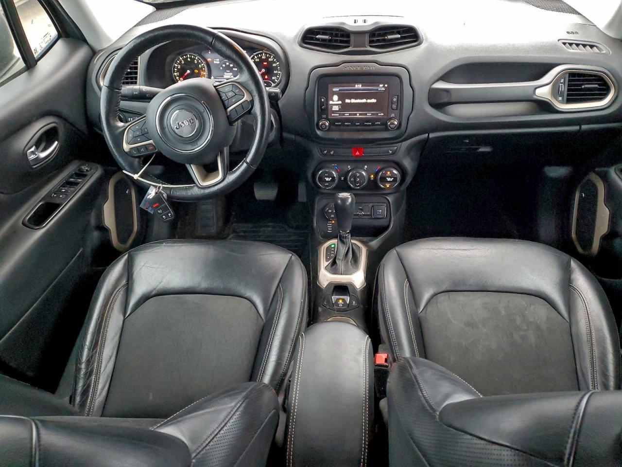 2017 JEEP RENEGADE TRAILHAWK photo 8