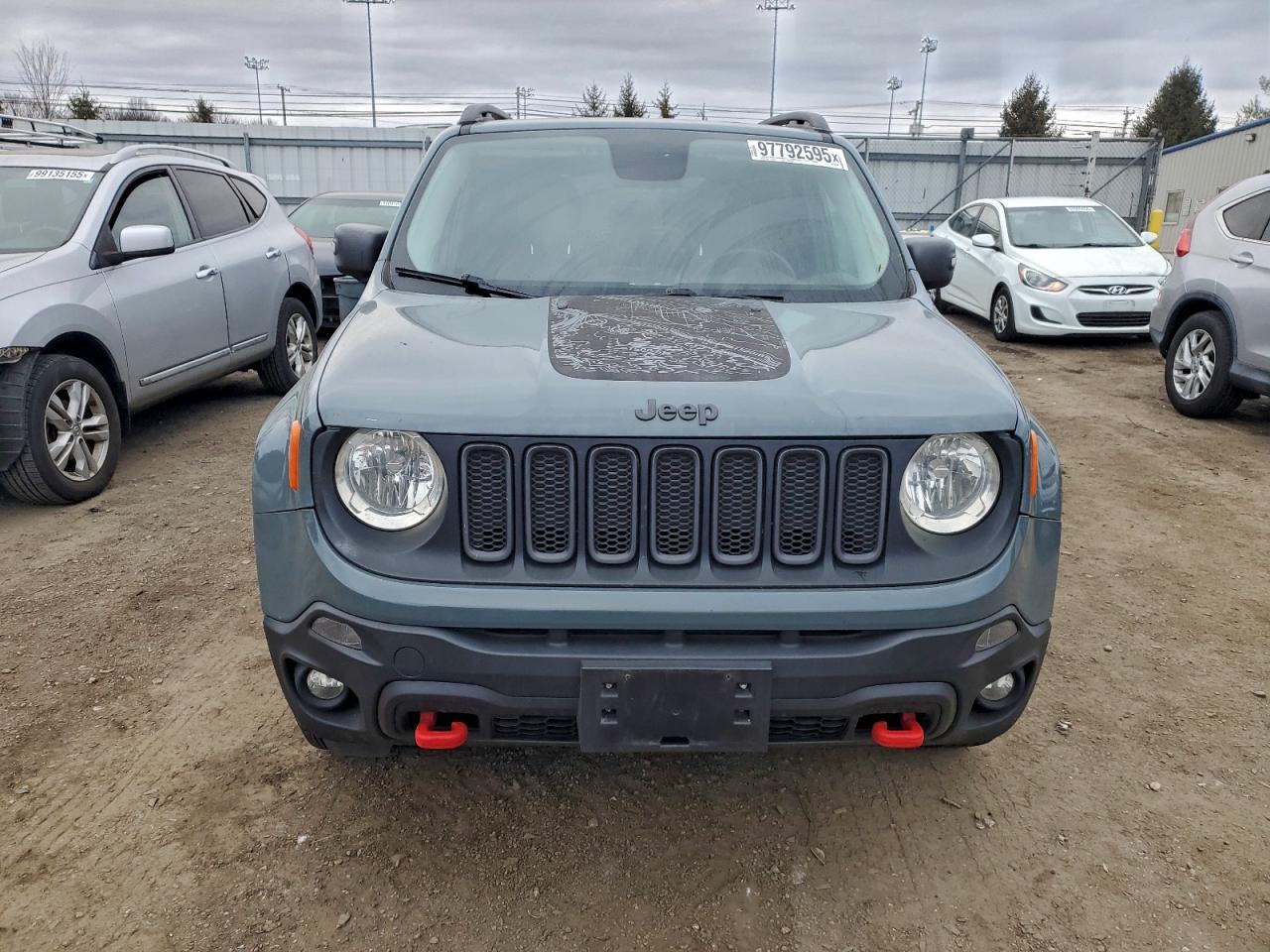 2017 JEEP RENEGADE TRAILHAWK photo 5