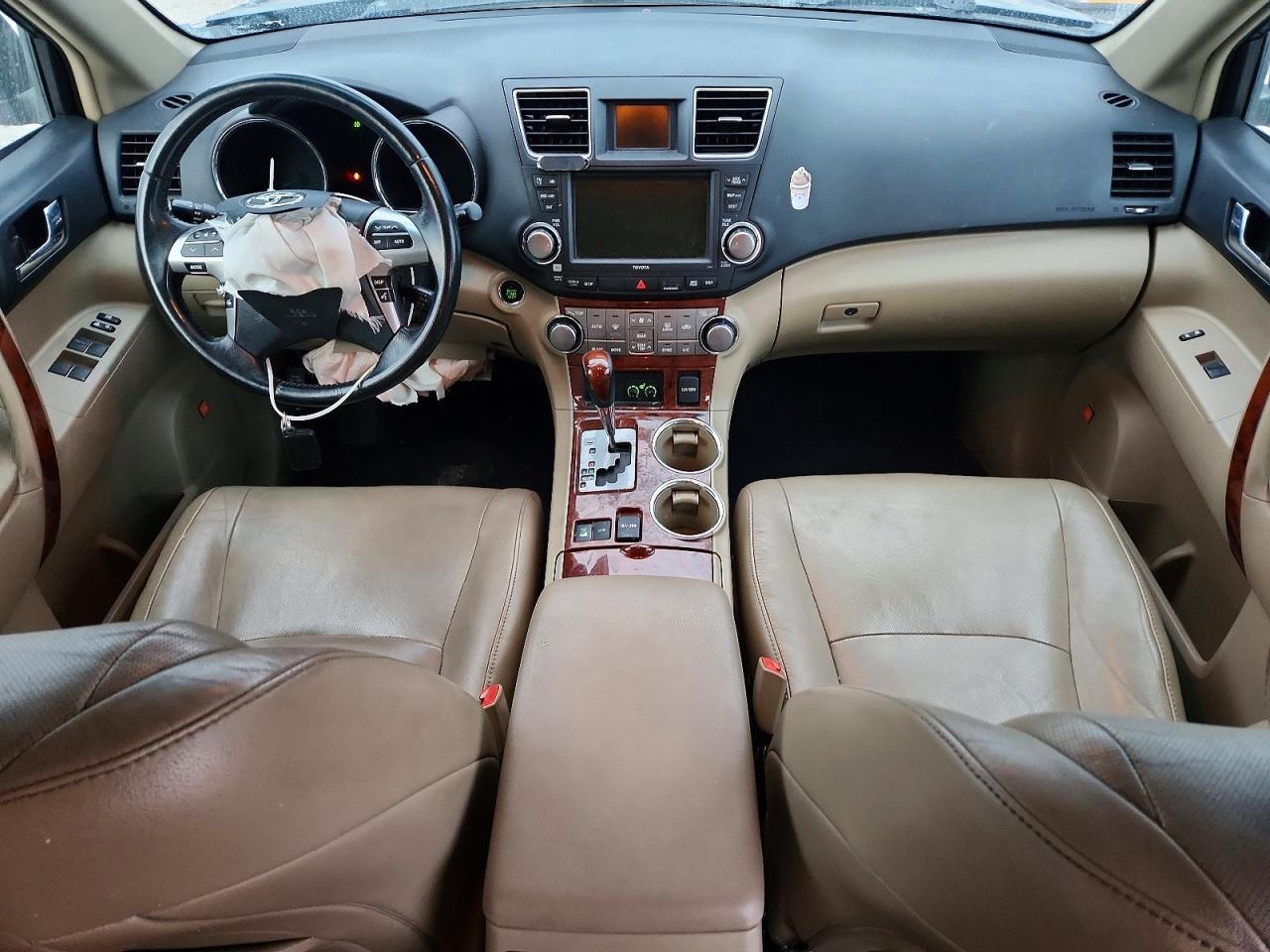 2011 TOYOTA HIGHLANDER LIMITED photo 8