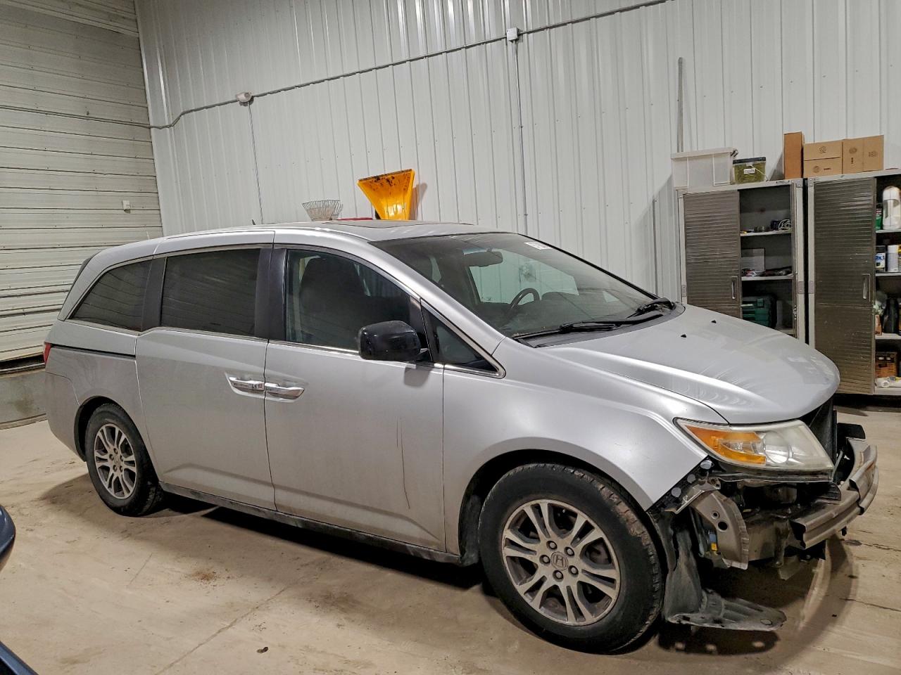 2012 HONDA ODYSSEY EXL photo 4