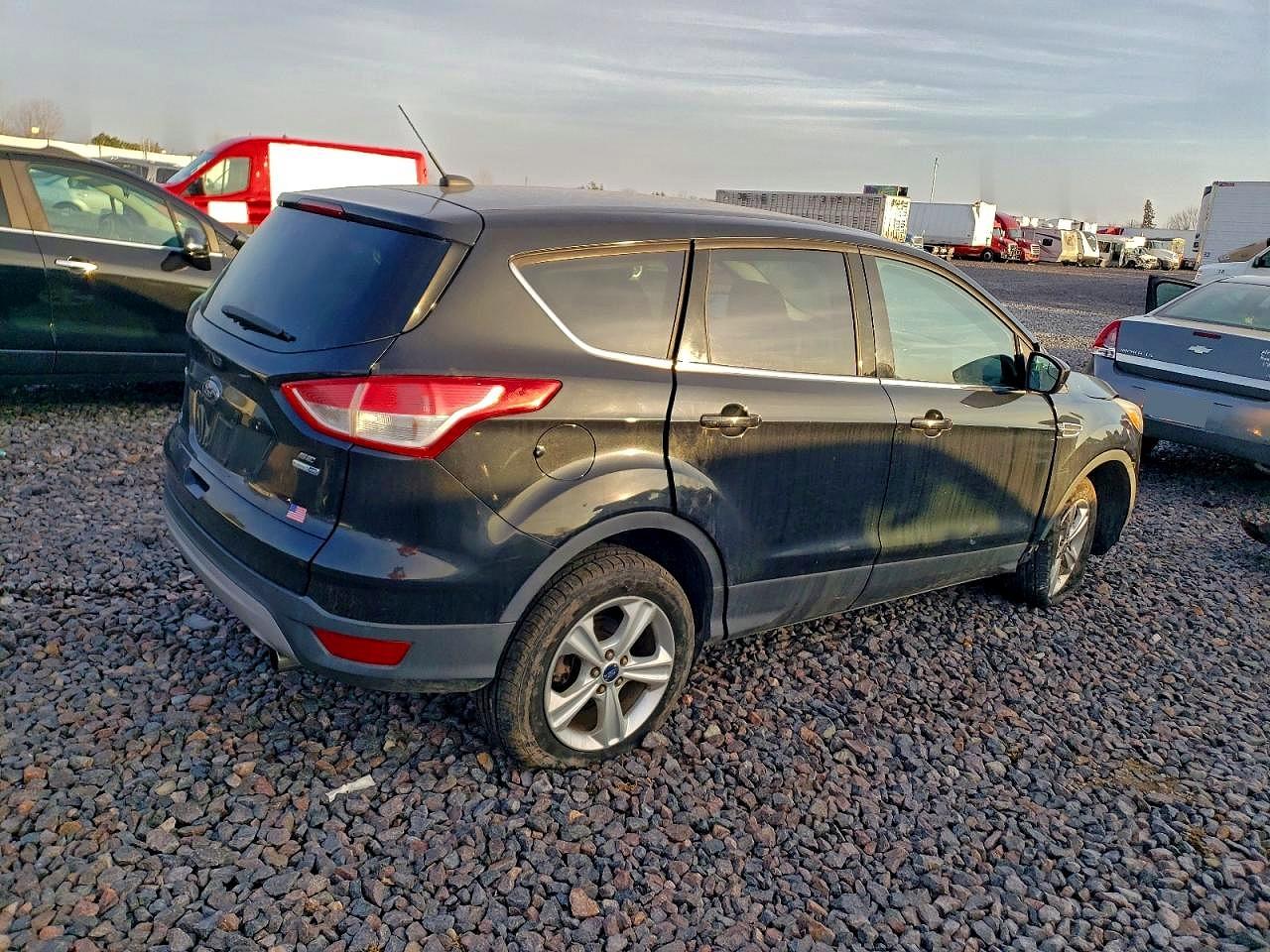 2013 FORD ESCAPE SE photo 5