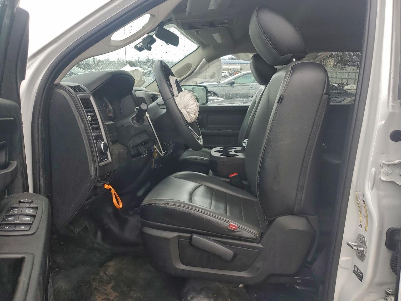 2022 RAM 1500 CLASSIC TRADESMAN photo 7