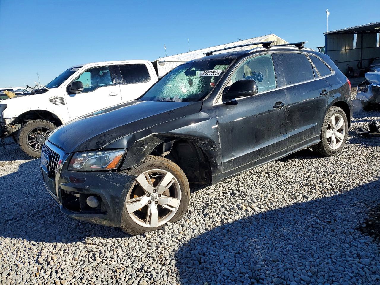 2011 AUDI Q5