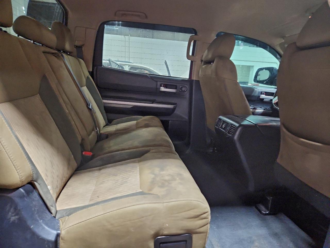 2014 TOYOTA TUNDRA CREWMAX SR5 photo 10
