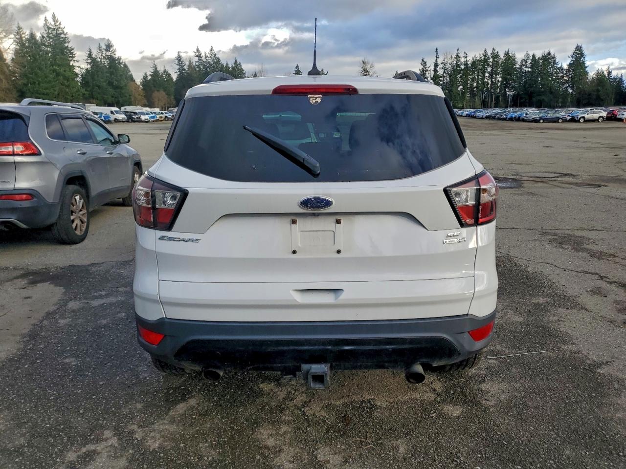 2018 FORD ESCAPE SE photo 6
