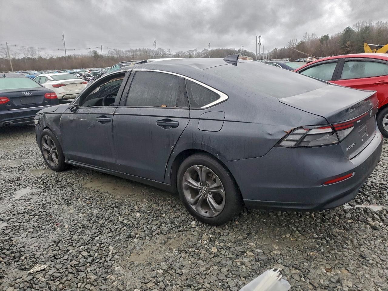 2024 HONDA ACCORD EX photo 3