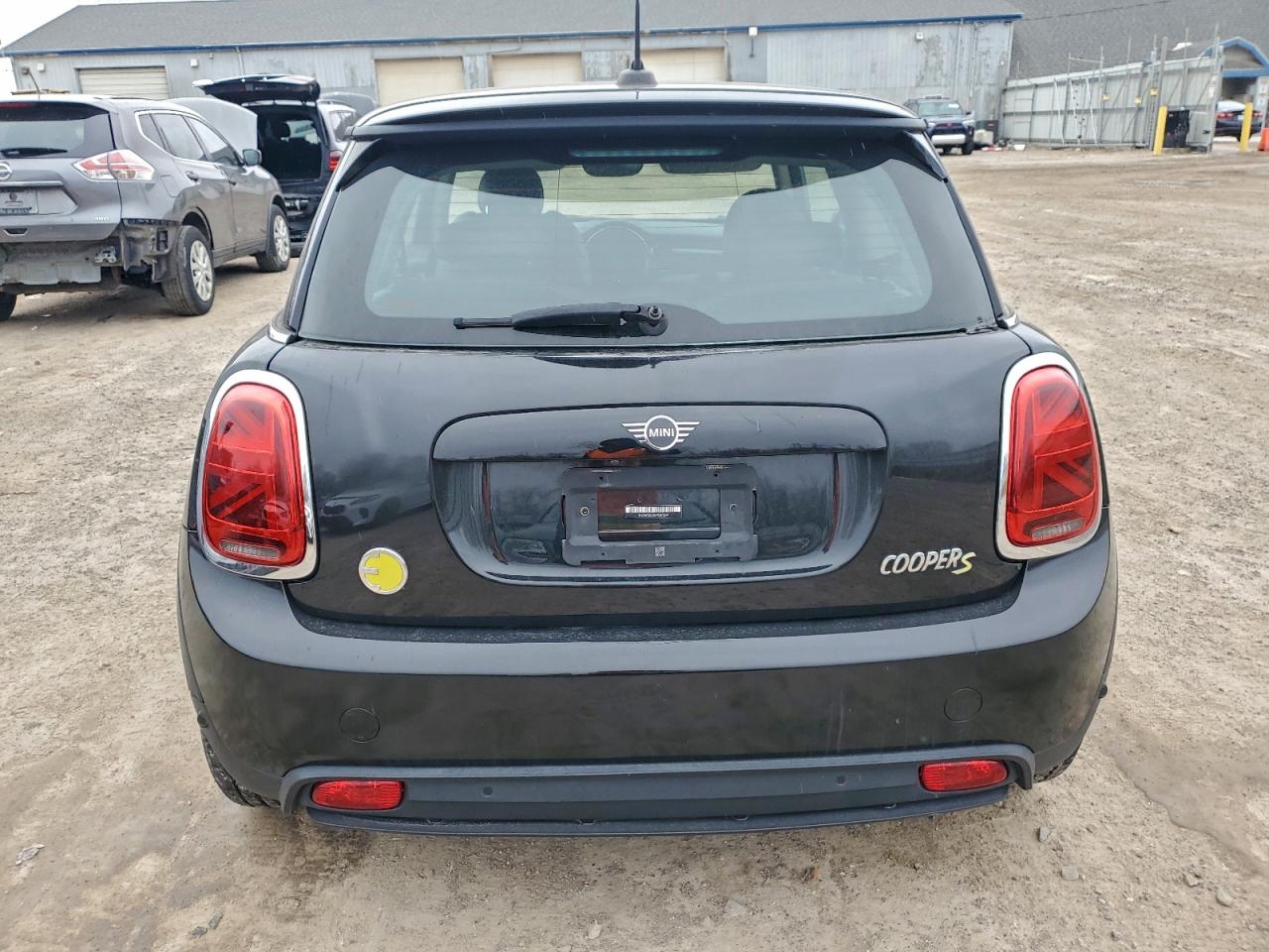 2023 MINI COOPER SE photo 6