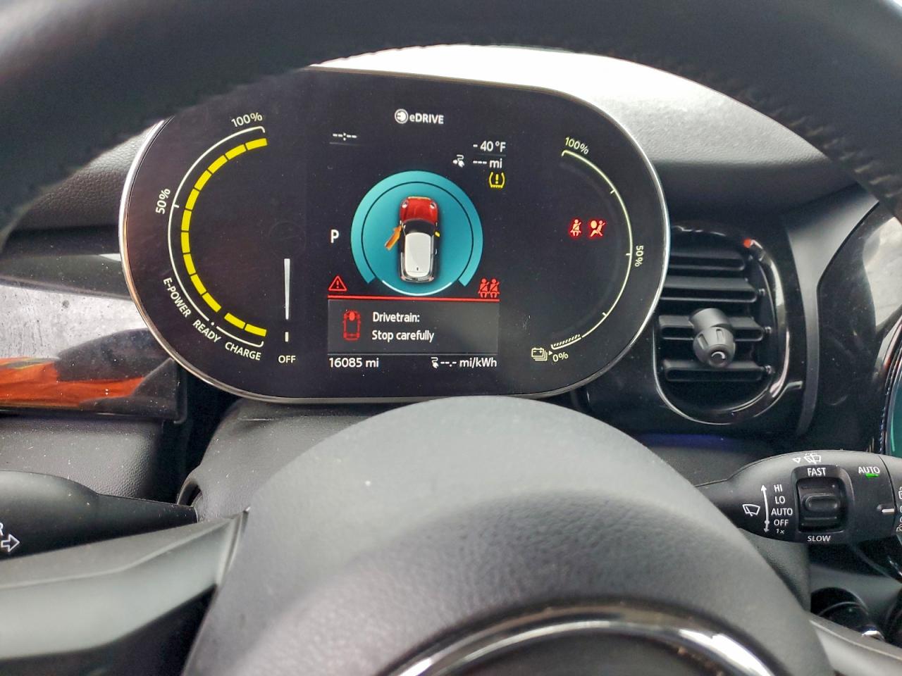 2023 MINI COOPER SE photo 9