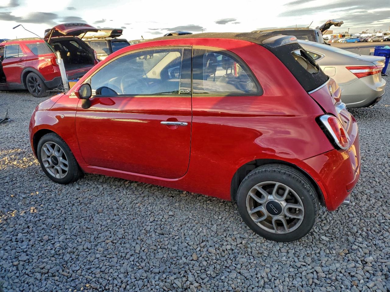 2012 FIAT 500 POP photo 3