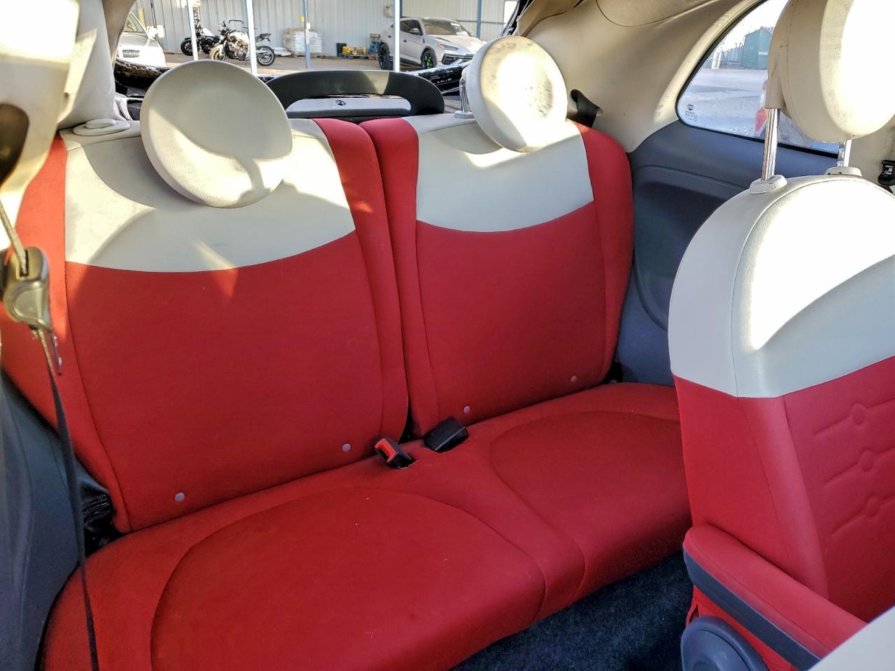 2012 FIAT 500 POP photo 19