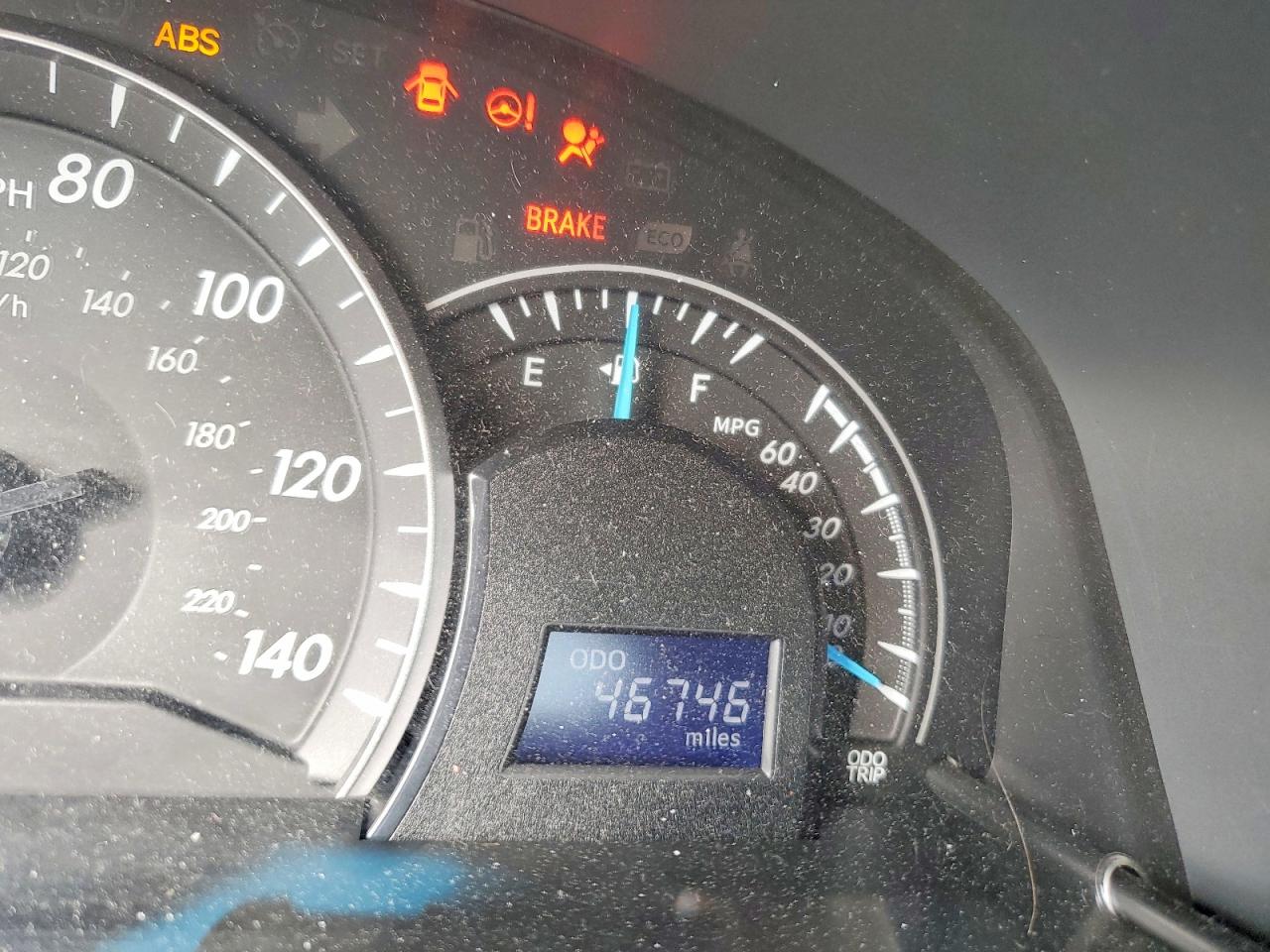2012 TOYOTA CAMRY BASE photo 9