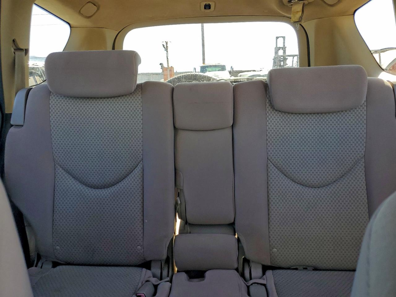 2007 TOYOTA RAV4 photo 10