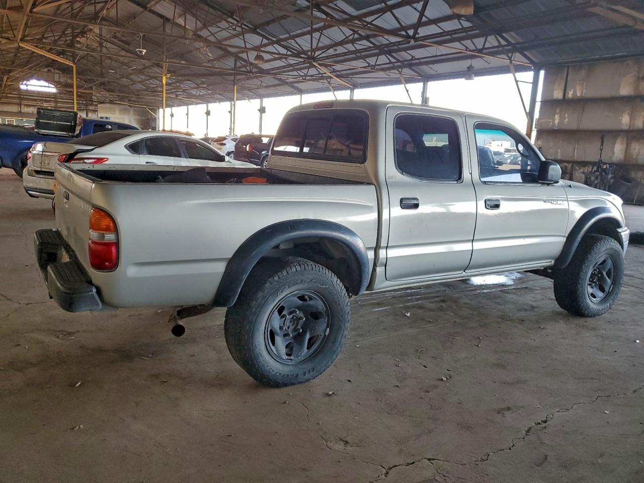 2003 TOYOTA TACOMA DOUBLE CAB PRERUNNER photo 3