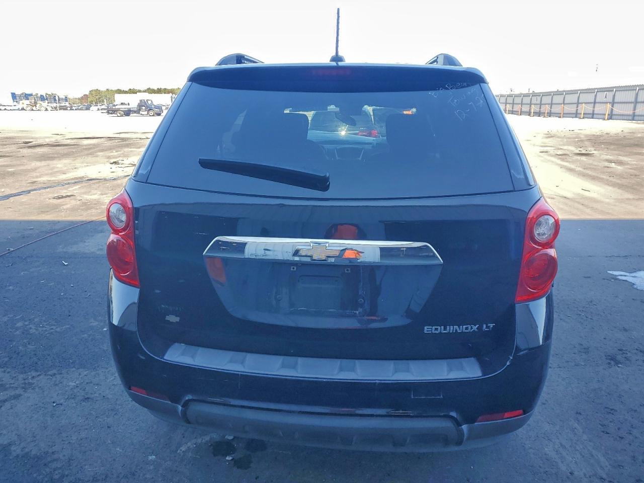 2015 CHEVROLET EQUINOX LT photo 6