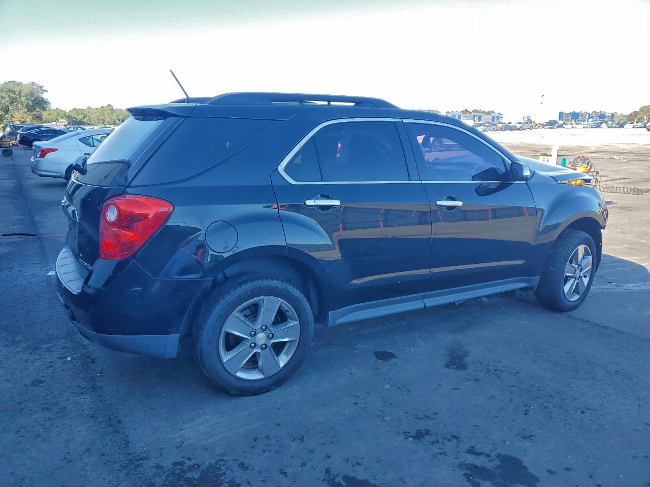 2015 CHEVROLET EQUINOX LT photo 3
