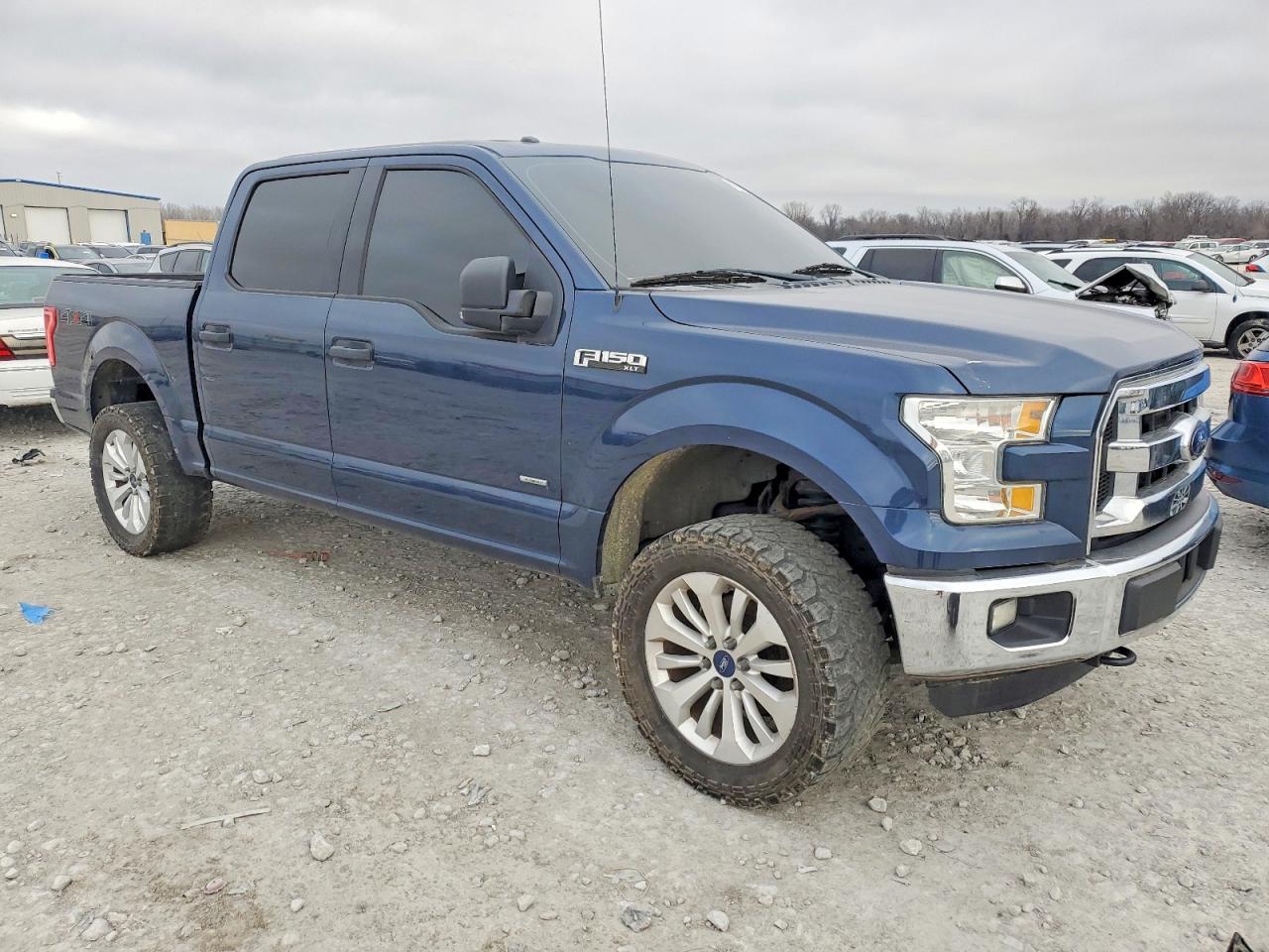 2015 FORD F150 SUPERCREW photo 4