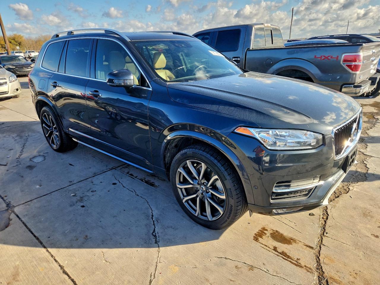 2016 VOLVO XC90 T6 photo 4