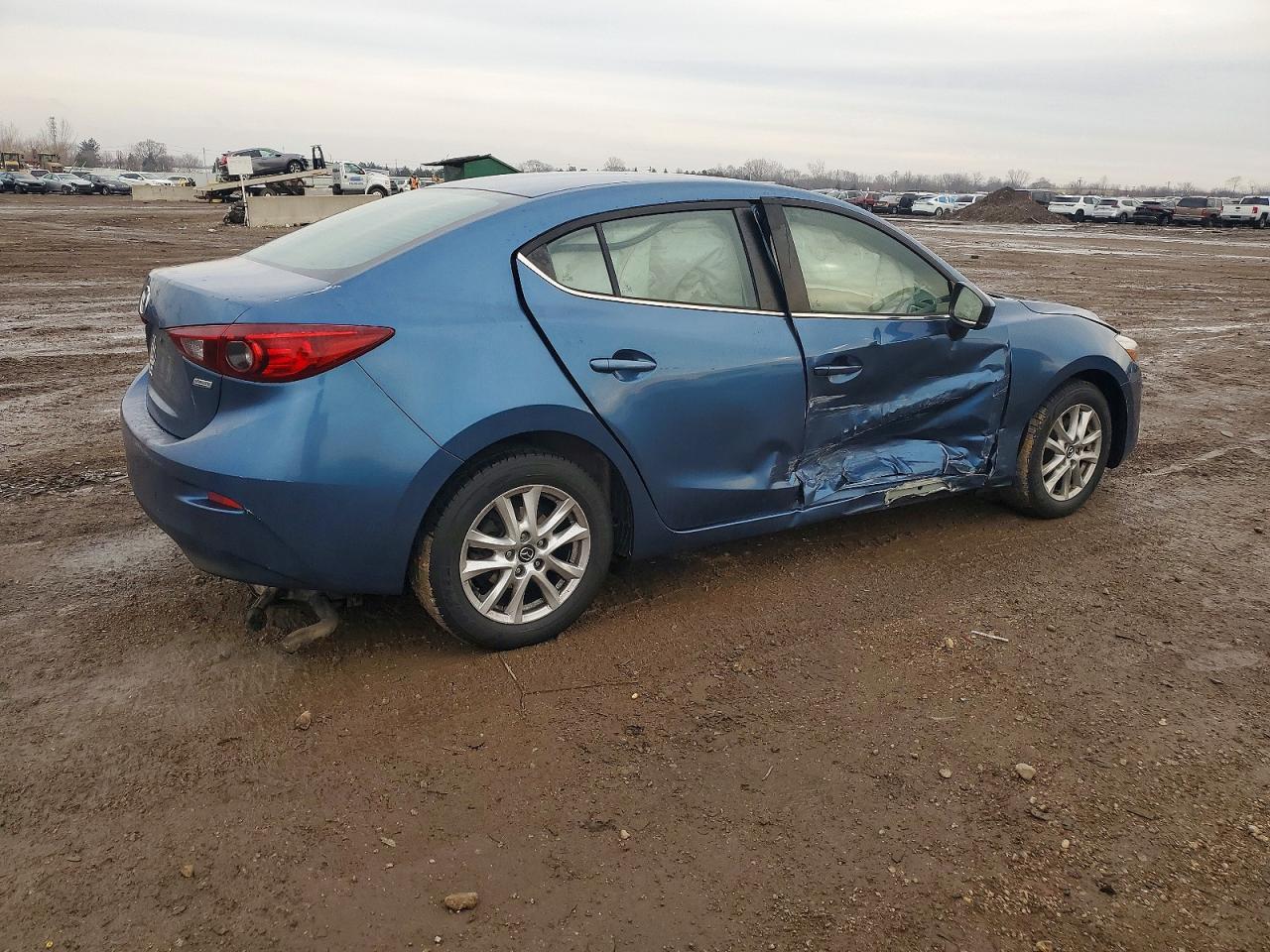 2017 MAZDA 3 SPORT photo 3