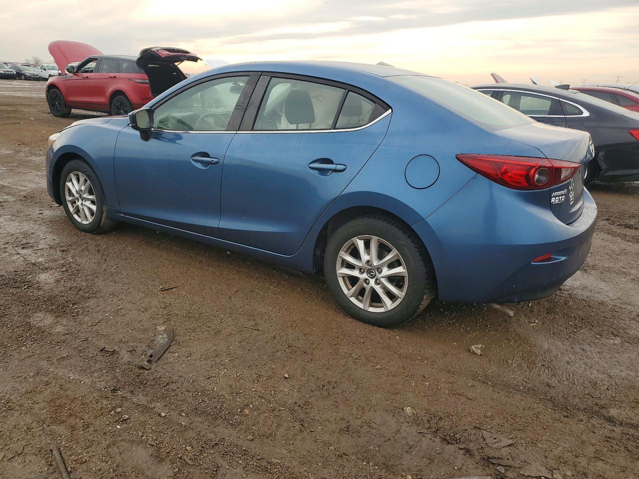 2017 MAZDA 3 SPORT photo 2