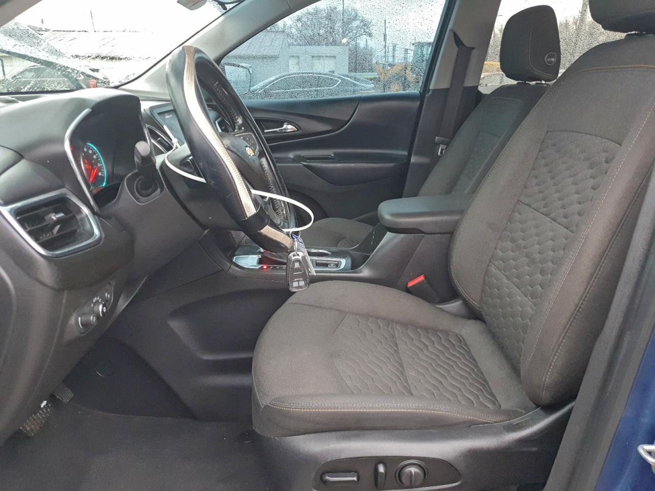 2020 CHEVROLET EQUINOX LT photo 7