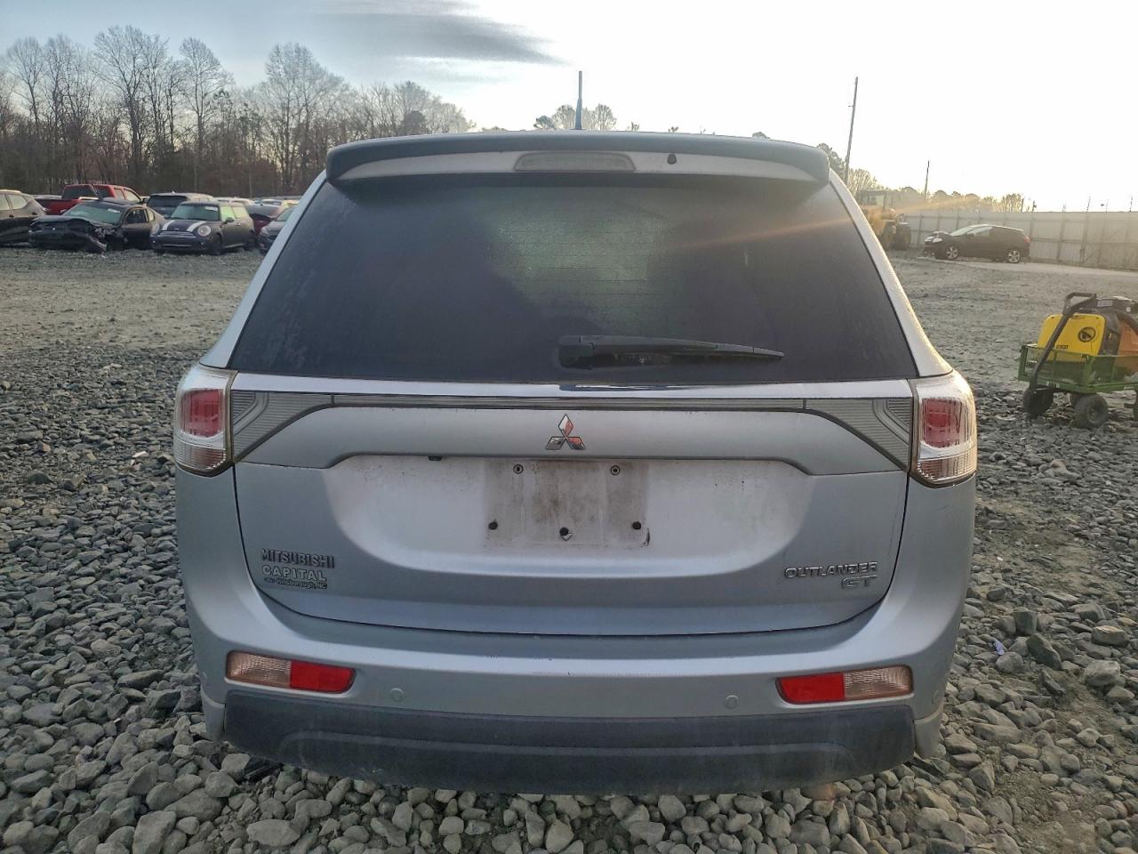 2014 MITSUBISHI OUTLANDER GT photo 6