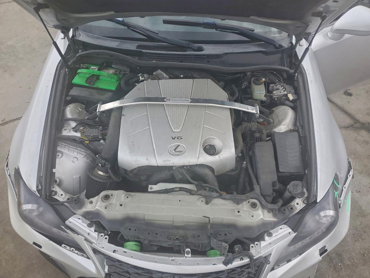 2006 LEXUS IS 350 photo 11