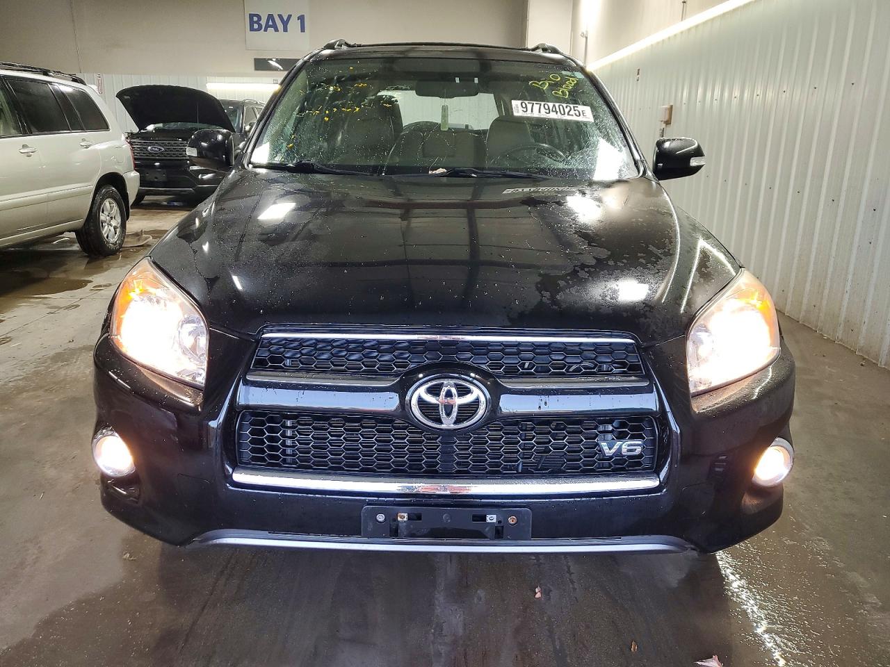 2012 TOYOTA RAV4 LIMITED photo 5