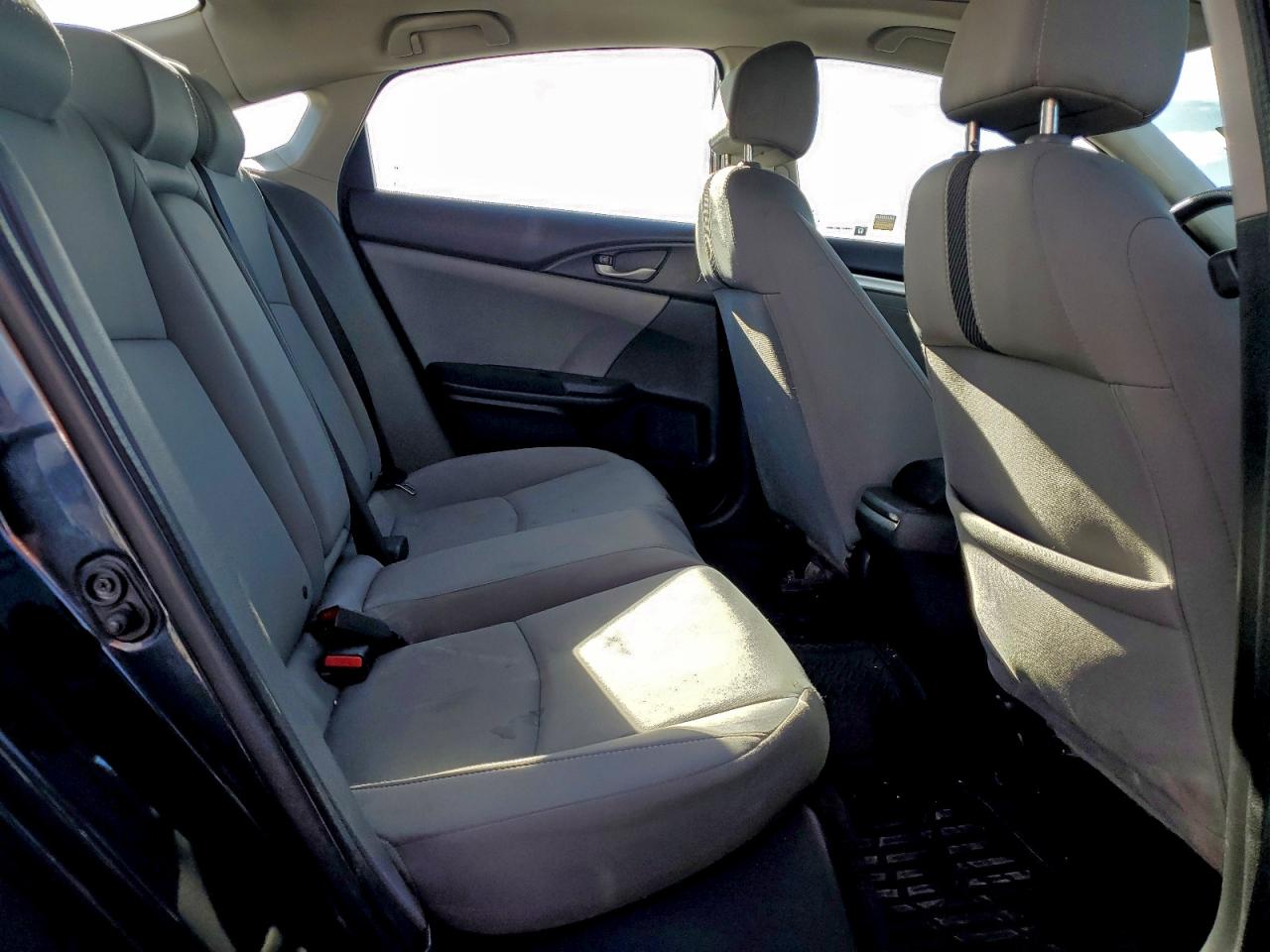 2017 HONDA CIVIC EX photo 10
