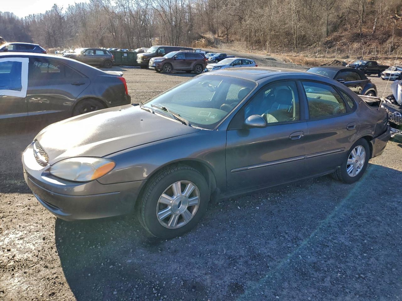 2003 FORD TAURUS