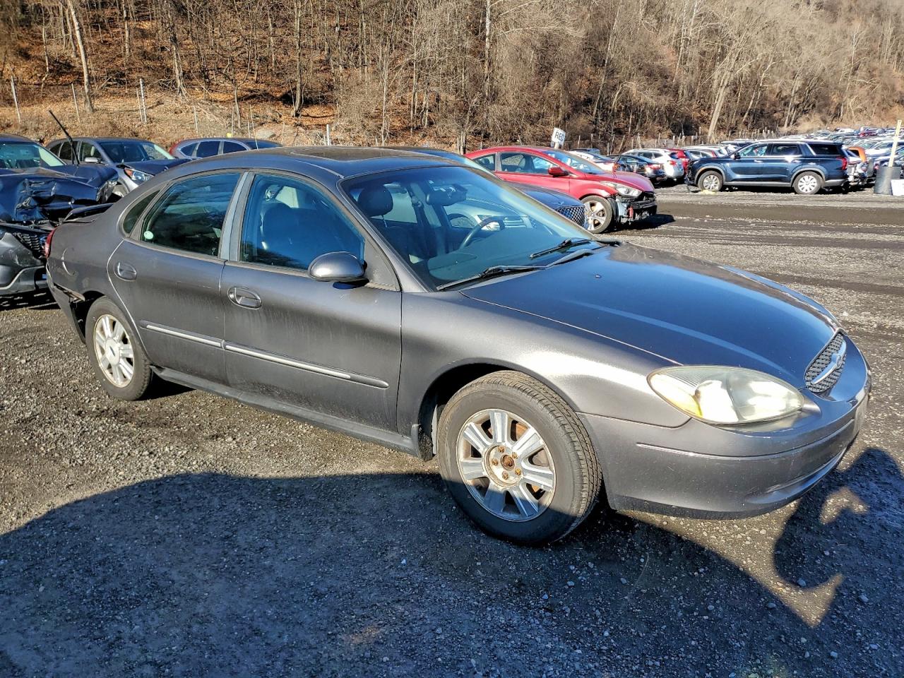 2003 FORD TAURUS SEL photo 4