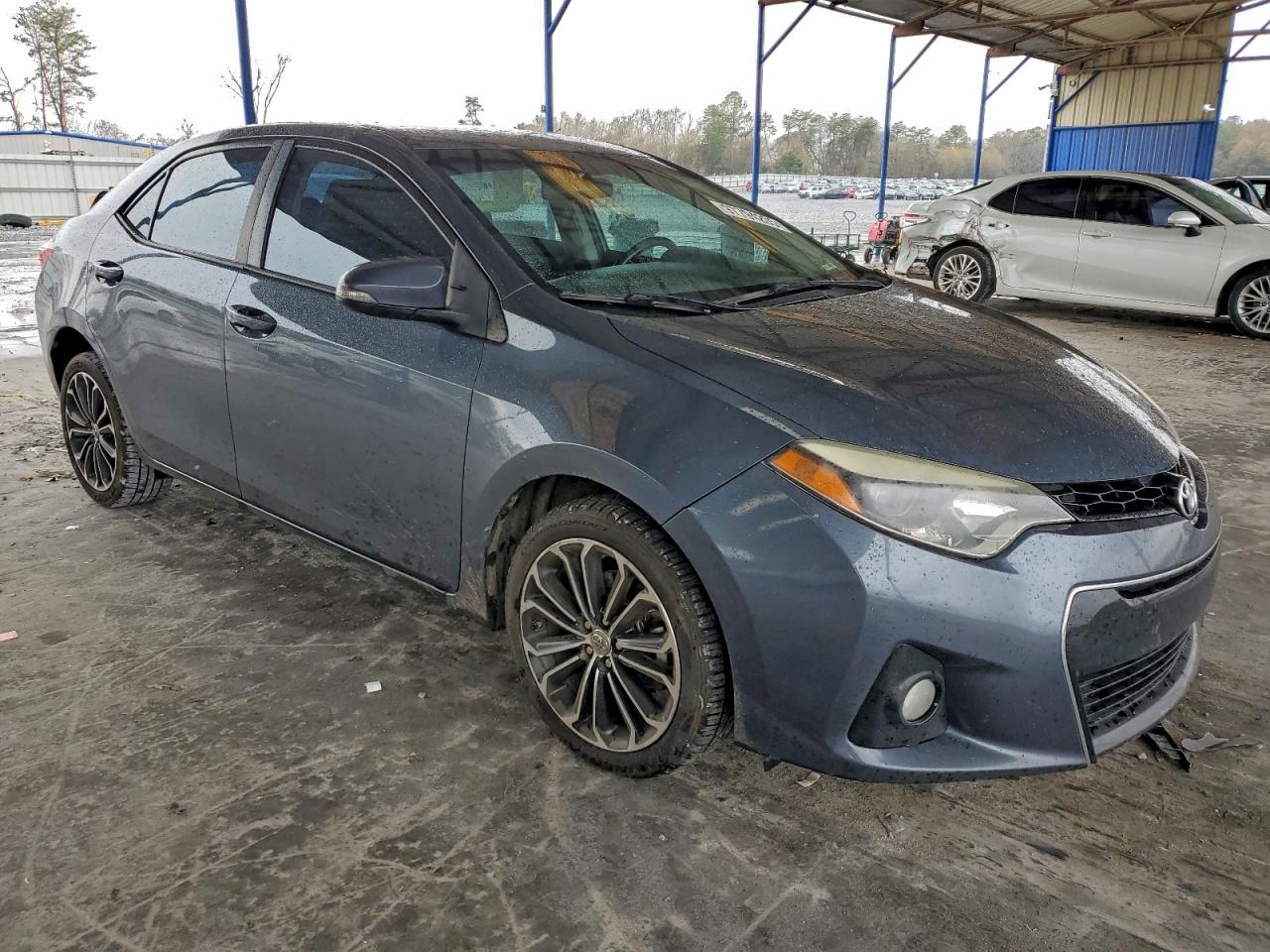2014 TOYOTA COROLLA L photo 4