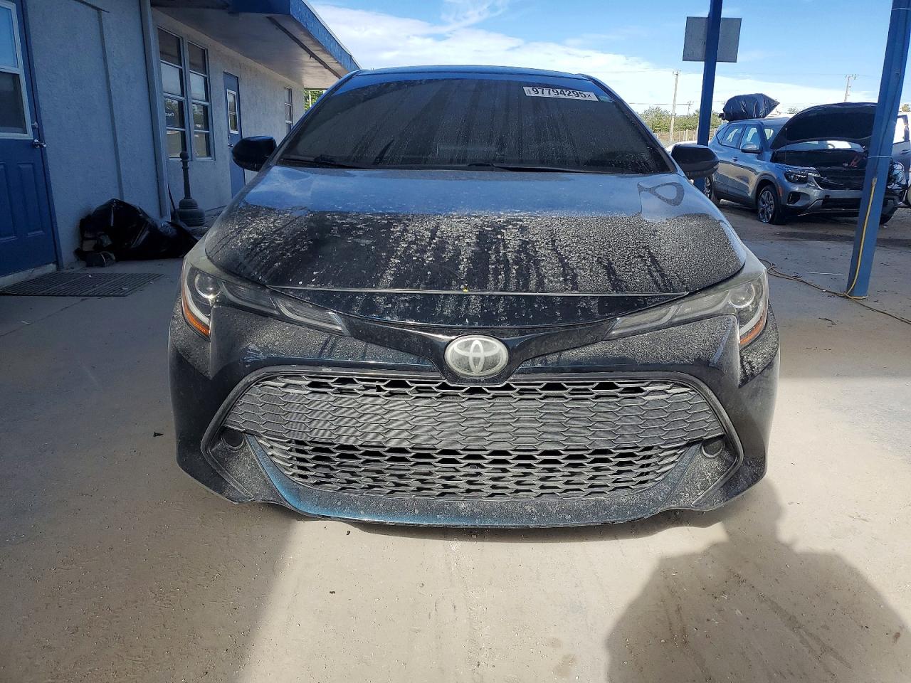 2020 TOYOTA COROLLA SE photo 5