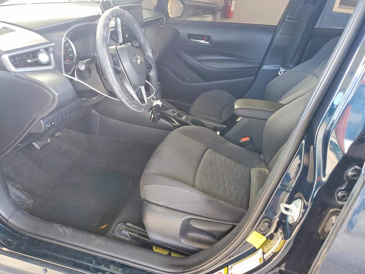 2020 TOYOTA COROLLA SE photo 7