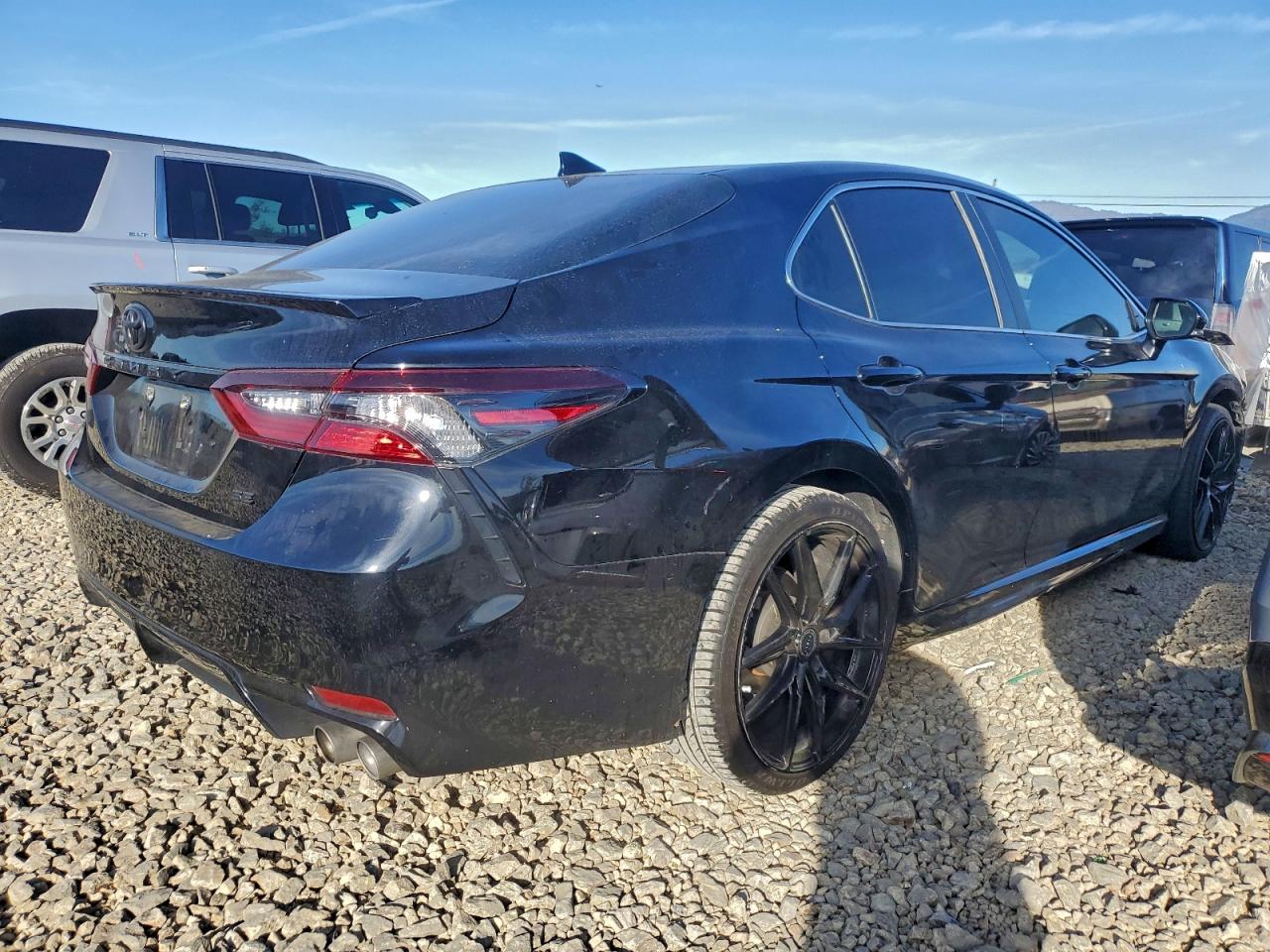 2024 TOYOTA CAMRY SE NIGHT SHADE photo 3