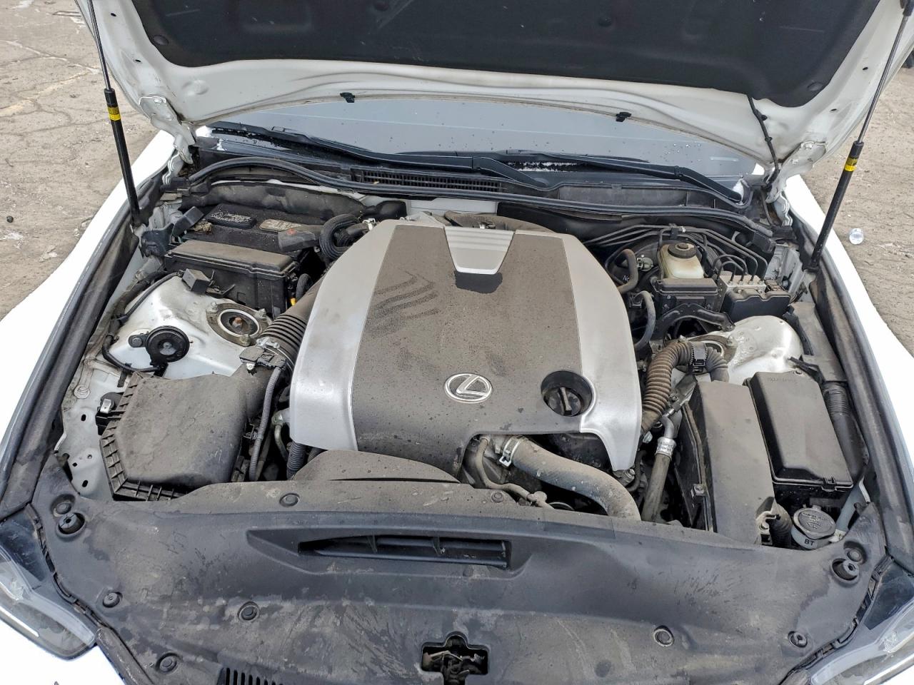 2017 LEXUS IS 300 photo 21